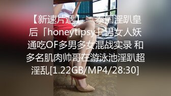 商场女厕全景偷拍高颜值短发美女的多毛小黑鲍