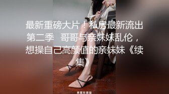  大奶美女深喉吃鸡啪啪 看到大洋吊笑的都开心 被无套输出 操的奶子哗哗 表情享受