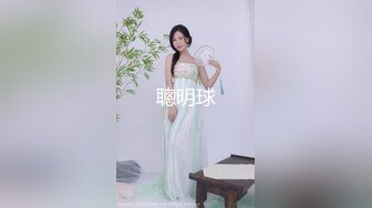 【专约老阿姨】40岁漂亮人妻极品大胸，骚气逼人，大胸弹力十足，聊天洗澡打炮，又赚钱又享受这趟值了