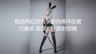 三个骚妞的诱惑，全程露脸全方位展示群P啪啪大秀，美臀美穴美脚，揉奶玩逼口交大鸡巴，被小哥们各种玩弄